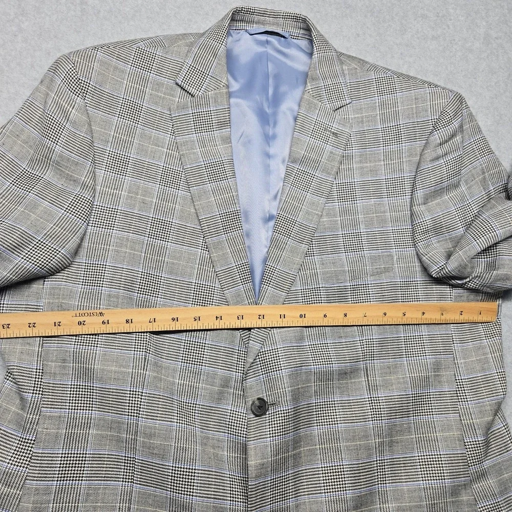 TravelSmith Blazer Mens Large Gray Plaid 2 Button Sport‎ Coat Jacket Classic Fit